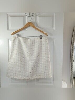 Classic White Tweed Boucle Mini Skirt With Gold Flecks Sz 14 Ann Taylor Factory